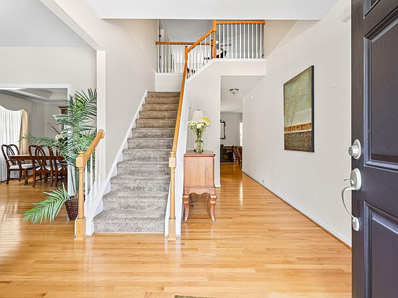 5th image of 903 Delta River Way