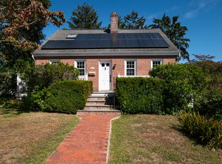 196 Woodrow Ave, Southport, CT 06890