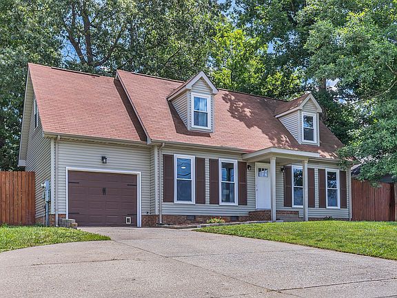 2nd image of 239 Kathleen Ct