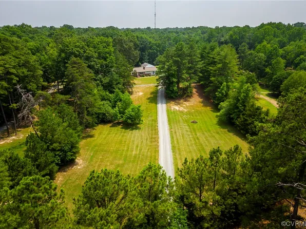 11520 Hanover Courthouse Rd, Hanover, VA 23069