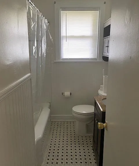 8910 Midway Rd — Photo 5