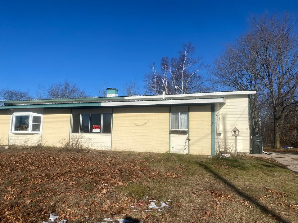 1st image of 24 Duke Lake Cir