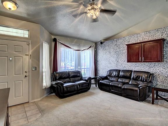 4th image of 2131 Havenwood Ave