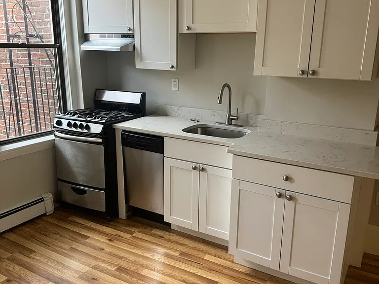 21 Sheafe St #7D — Photo 1