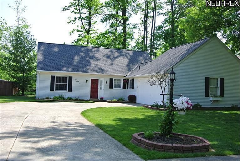 1st image of 426 Southwood Dr