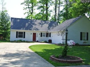 426 Southwood Dr, Elyria, OH 44035