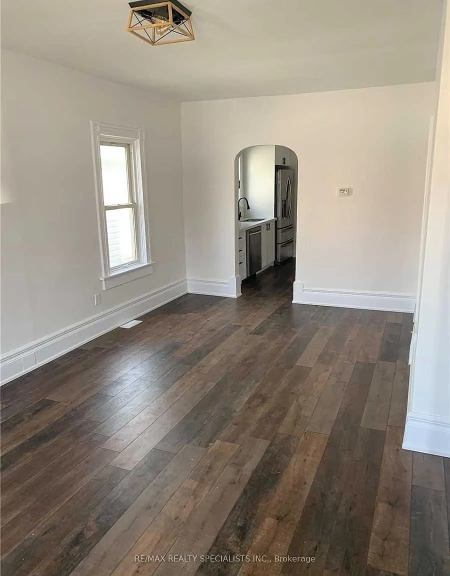 2 bed, $1,700 — Photo 2