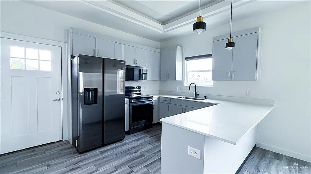 2 bed, 2.0 bath, 1050 sqft, $1,350 — Photo 4