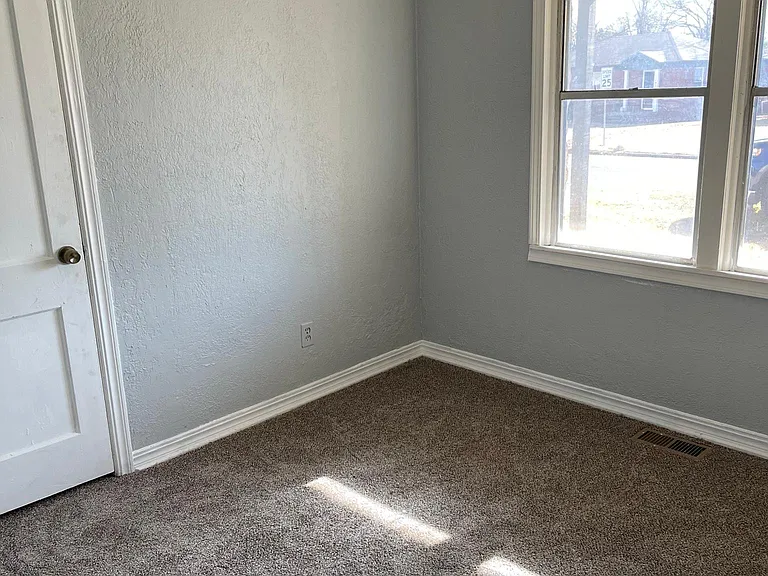 Bedroom #1