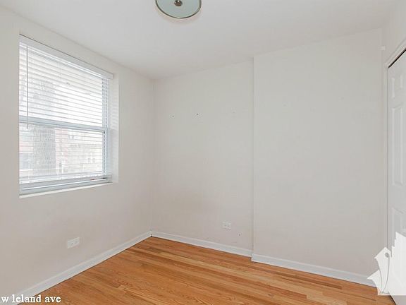 4th image of 2522 W Leland Ave #1624