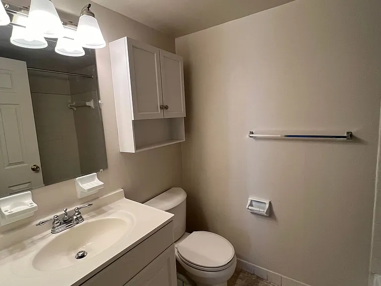 700 Cherry Tree Rd — Photo 42