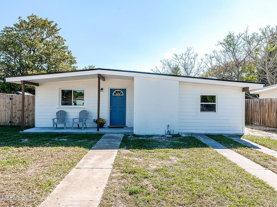 1st image of 610 9TH Avenue N