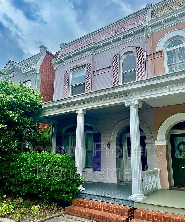 1st image of 2212 Stuart Ave APT 2