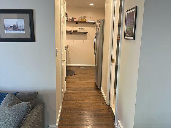 5th image of 776 E Scott Ave
