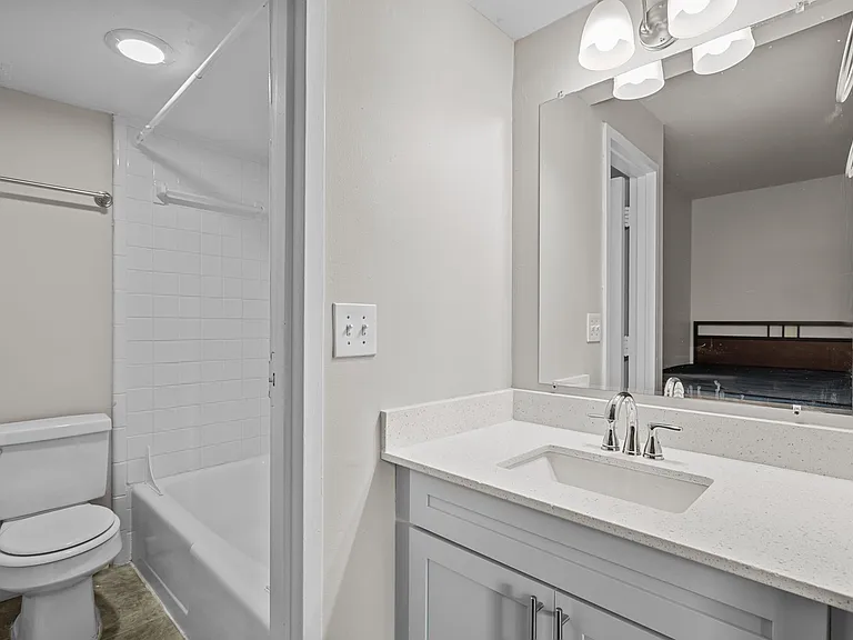 University Apartments Chapel Hill — Photo 2