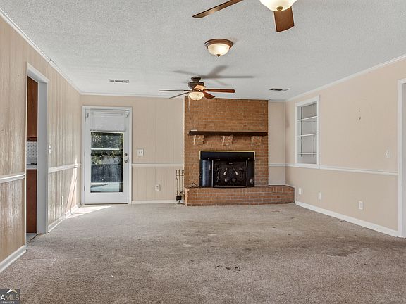 5th image of 107 Springwood Dr