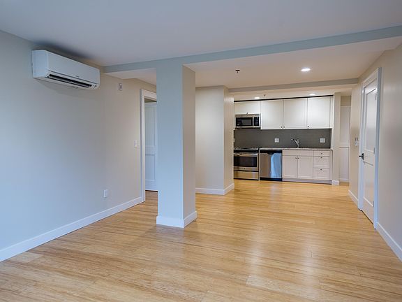 3rd image of 101 Hillside Ave #102
