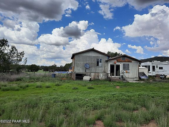 4th image of 44301 N Crazy Coyote Way