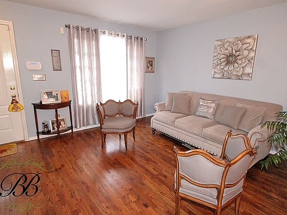 2nd image of 1348 E 69th St #1