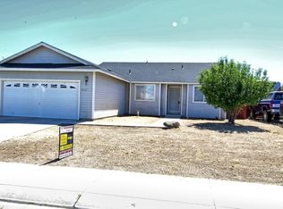 522 Saint Louis Rd, Fernley, NV 89408