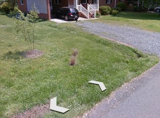31 Nooe St, Pittsboro, NC 27312