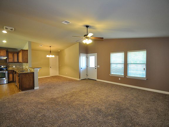 4th image of 15245 Stillwind Dr