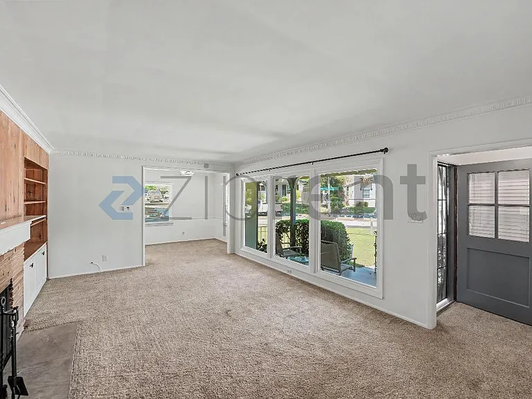 7357 Forest Ave — Photo 3