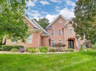1725 Mountain Trail Dr, Charlotte, NC 28214