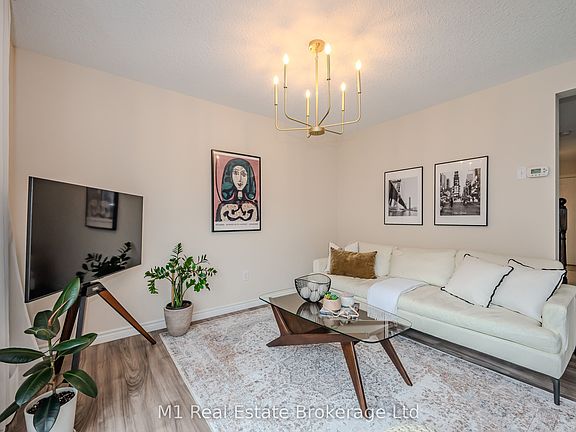 4th image of 361 Arkell Rd #17