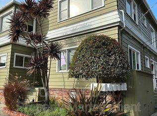 184 Pacific Ave APT B, Pacific Grove, CA 93950