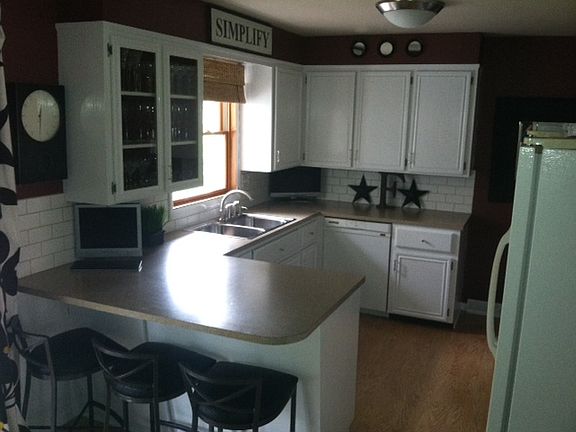 2nd image of 54 Oswego St NW