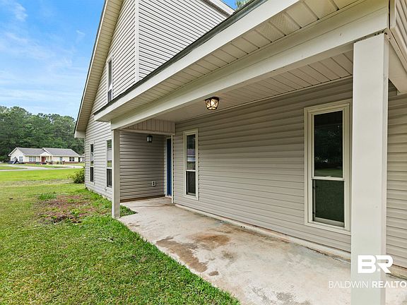 5th image of 2728 Lost River Rd
