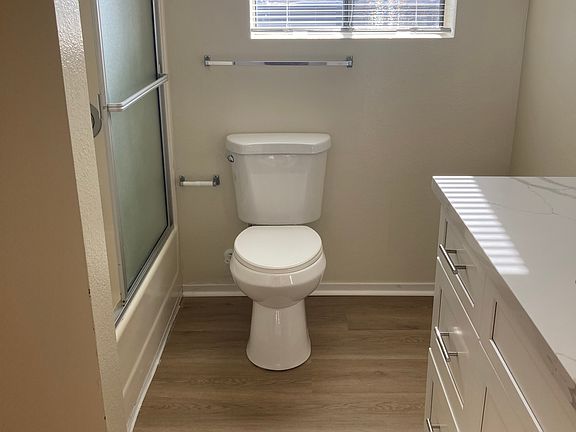 303 master bathroom