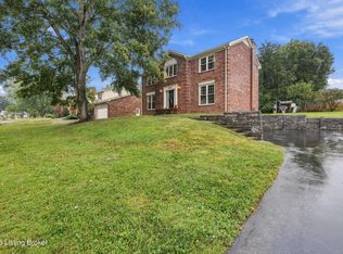 3618 E Locust Cir, Prospect, KY 40059