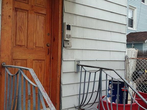 2nd image of 231 Saint Marys Ave
