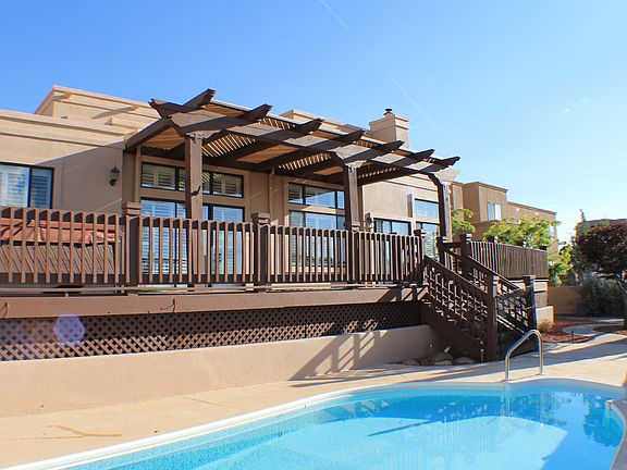 3rd image of 4437 Bella Vista Cir
