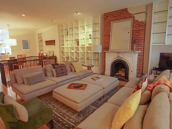 3rd image of 270 W 135th St