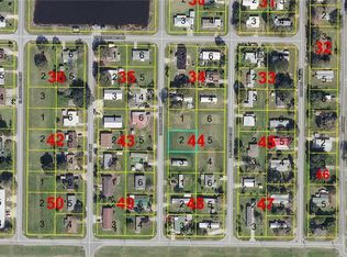 209 Oakmont Ave, Moore Haven, FL 33471