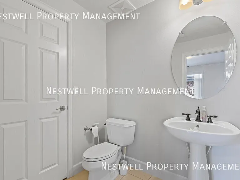 114 W Village Ln — Photo 20