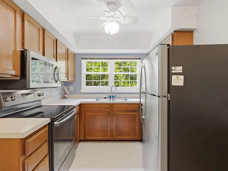 7761 Inversham Dr #251 — Photo 10