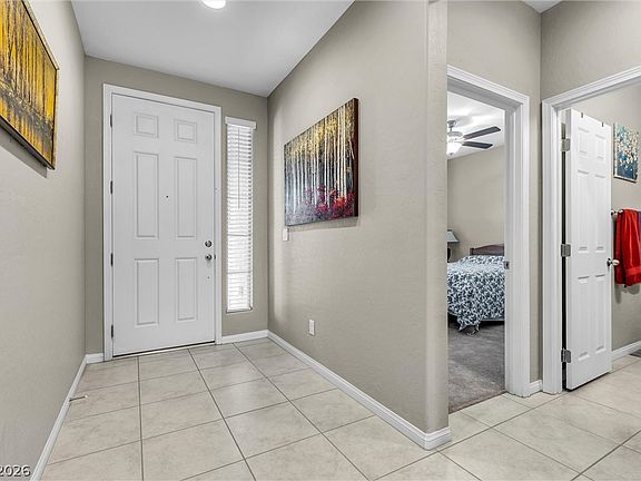 3rd image of 71 Gosia Grove Ave