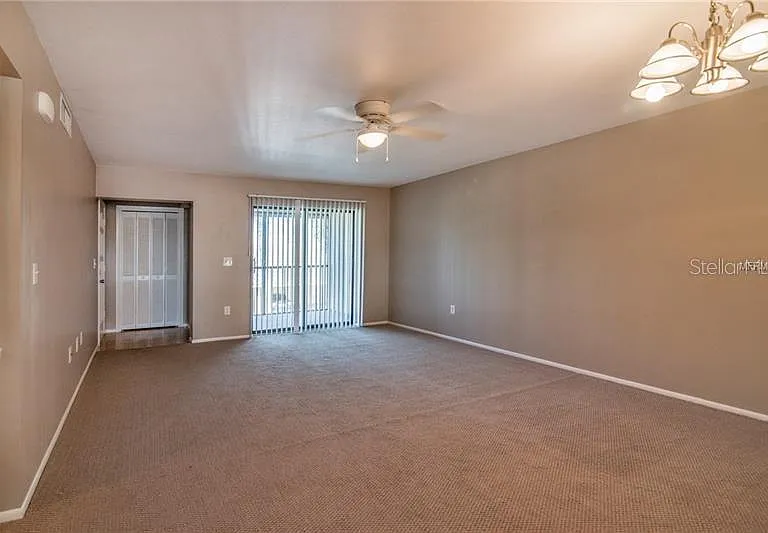 2415 Bayshore Gardens Pkwy #7 — Photo 10