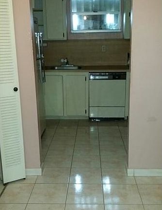 2nd image of 7101 Byron Ave APT 402