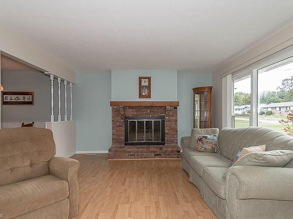 5th image of 6143 Bramblewood Pl