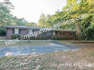 209 Cartwright Dr, Bonaire, GA 31005