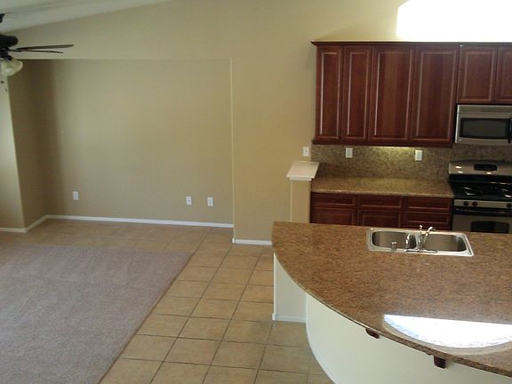 3rd image of 9226 Horseshoe Basin Ave