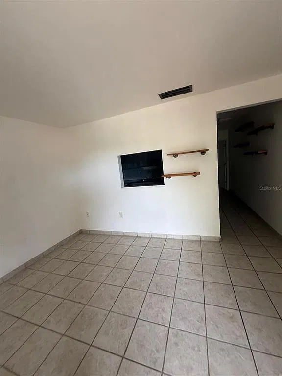 1 bed, 1.0 bath, 500 sqft, $1,250 — Photo 2