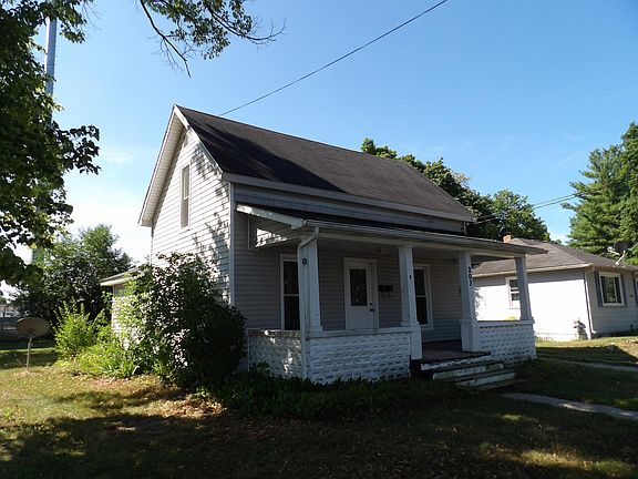 2nd image of 207 W 6th St