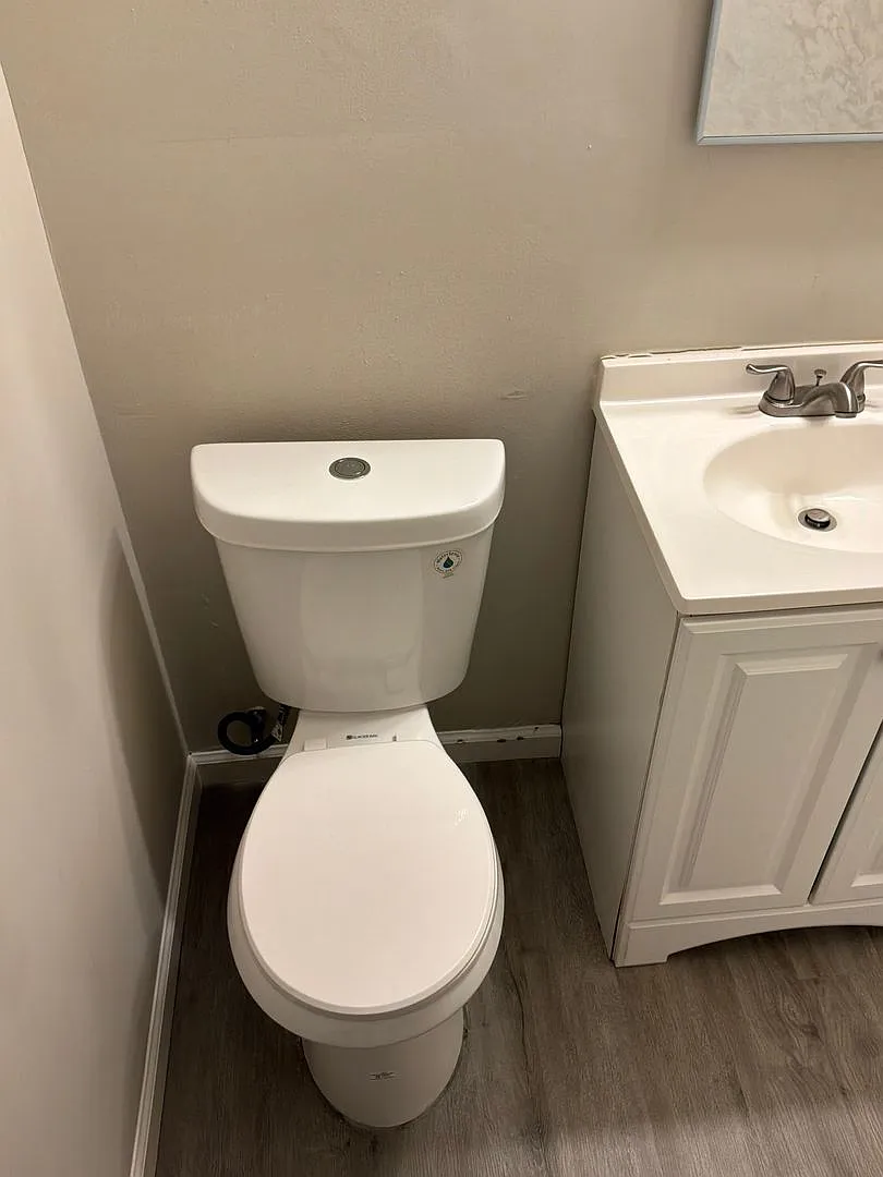 Move in ready! — Photo 2