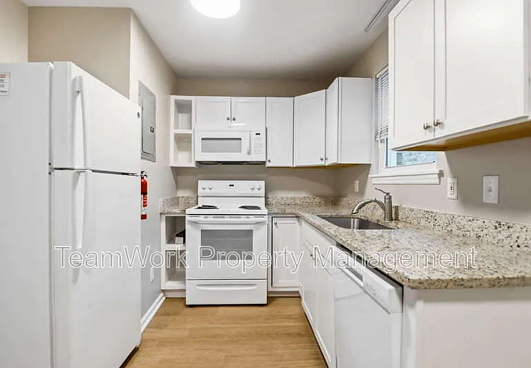 2107 Rondo St #107 — Photo 7